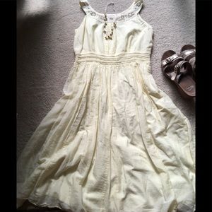 Oh so pretty for summer Banana Republic Dress